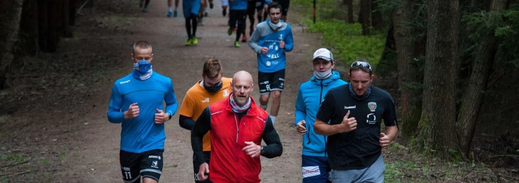 České kluby chcú pokračovať v ligových súťažiach