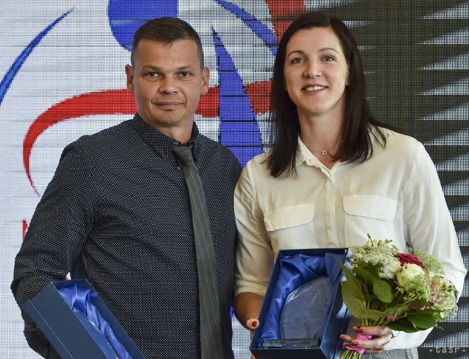 Antl na záver kariéry tretíkrát najlepší v SR, M. Školková ako Ďurišinová
