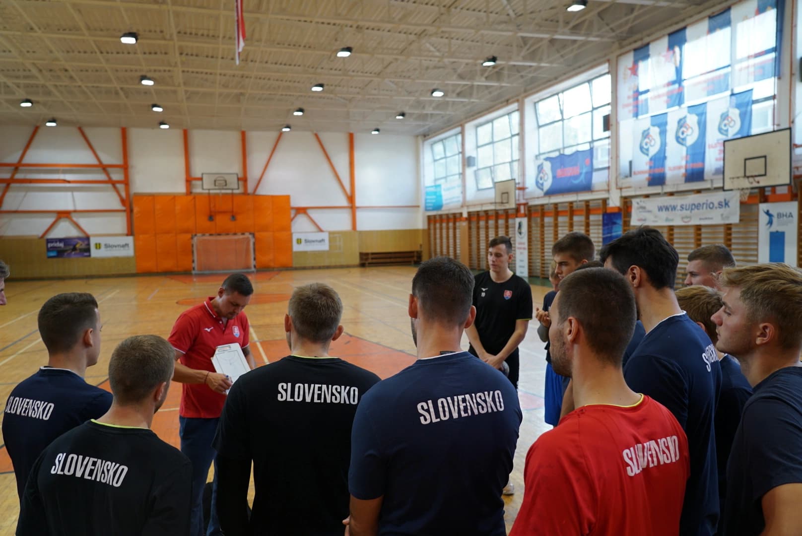 Reprezentácia v Bratislave, koronavírus stopol duely v Budapešti a Brne