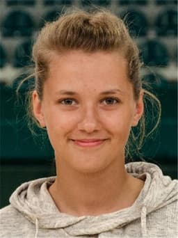 Lenka RATVAJSKÁ