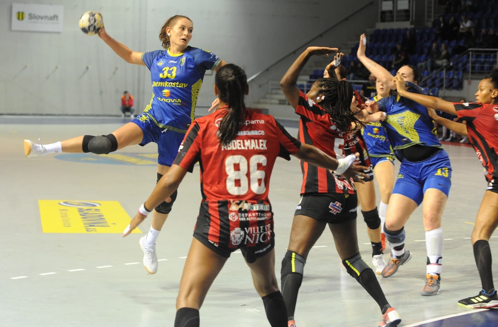 Michalovce v 2. kvalifikačnom kole Pohára EHF proti Nice s dvojgólovou prehrou