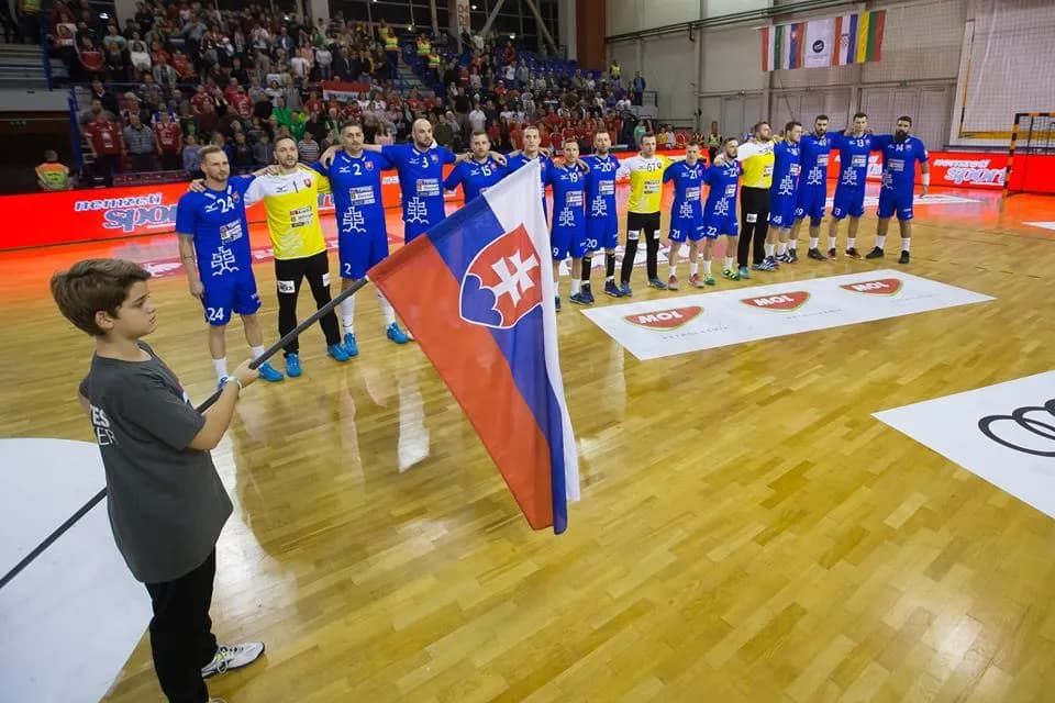 Maďari dali svojmu trénerovi narodeninový darček, Slováci potrebujú pridať