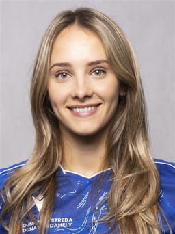 Júlia Ágnes FARKAS