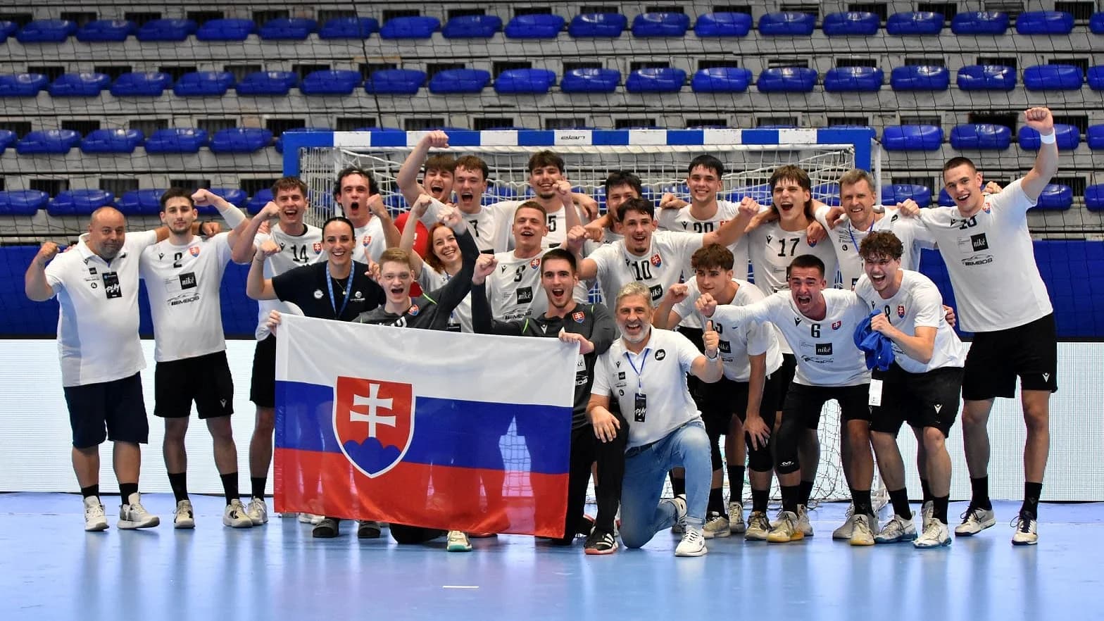 Repre juniori: Slováci vďaka suverénnemu triumfu nad Luxemburčanmi do finále