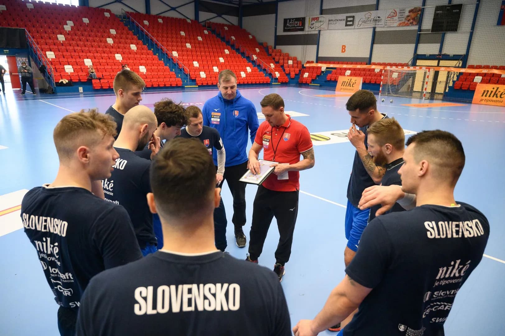 Repre muži: Slováci už v Topoľčanoch ladia formu na Belgičanov, J. Briatku nahradil M. Briatka