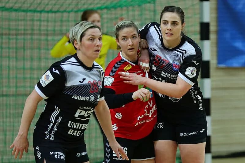 Slováci a Slovenky v zahraničí: Jakubisovej rekordný zápis, Bujnochová strojkyňou víťazstva