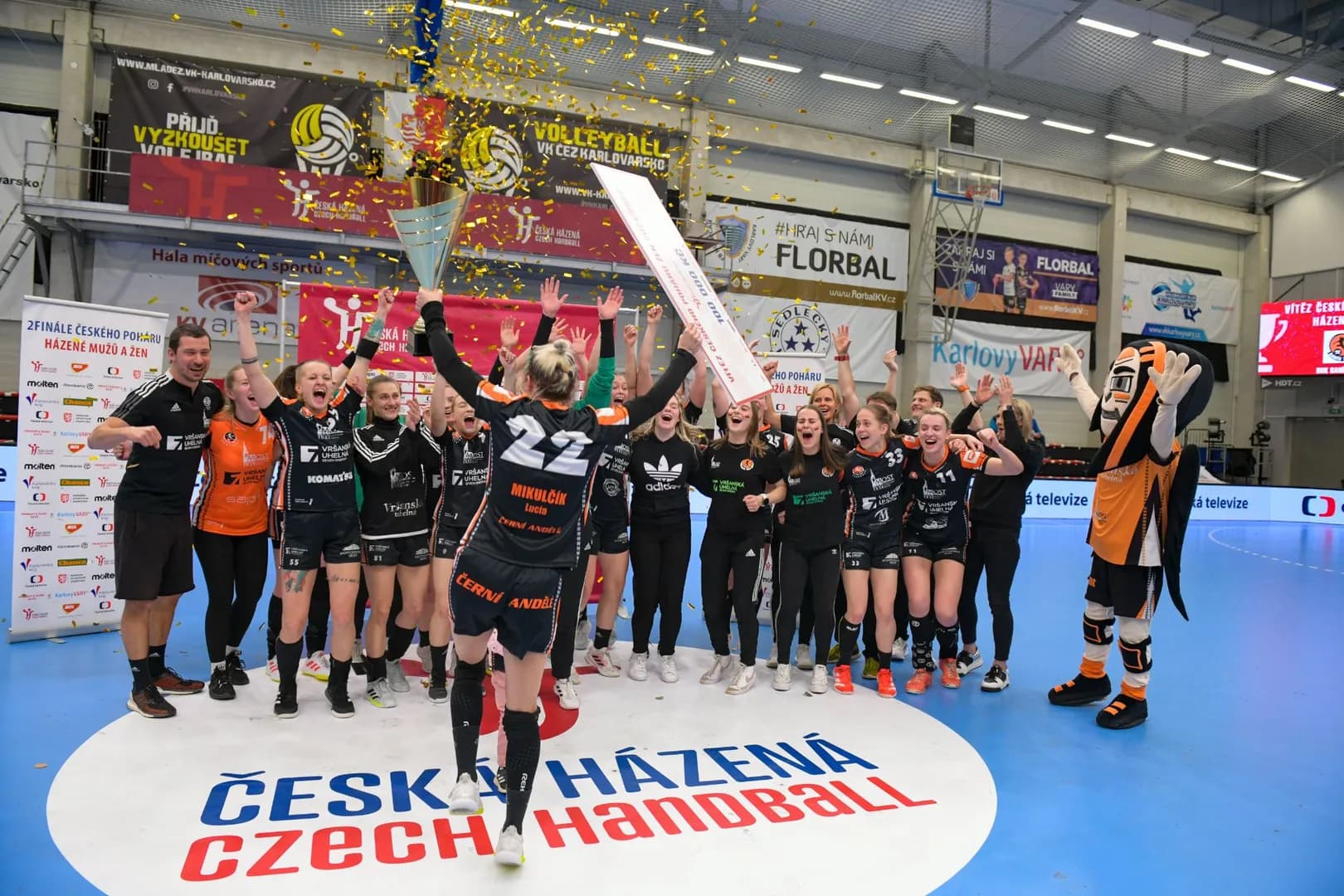 V Českom pohári s trofejami aj Slováci