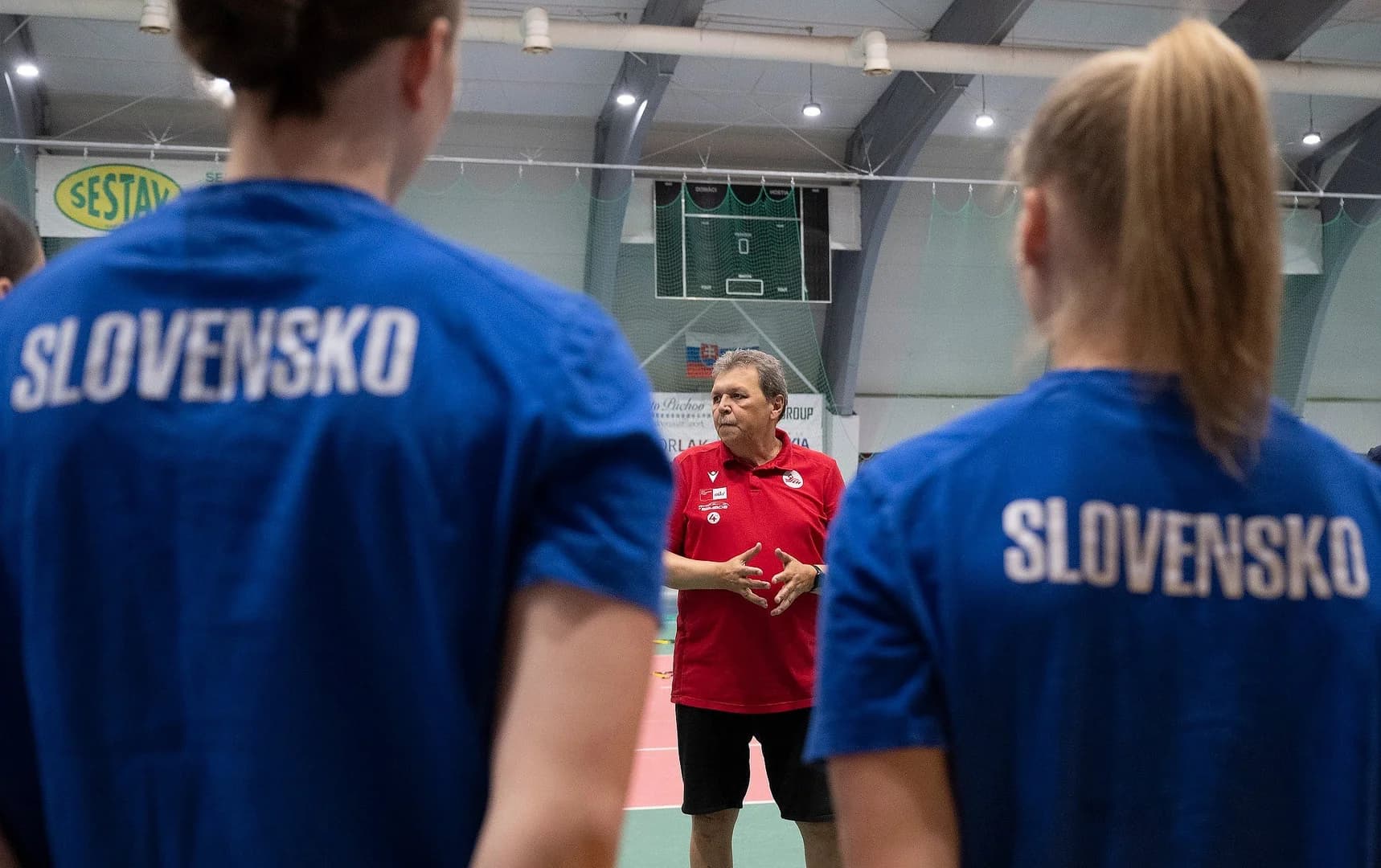 KADETKY A JUNIORKY OD PONDELKA NA SÚSTREDENÍ V BYTČI, ČAKAJÚ ICH AJ DVA VZÁJOMNÉ ZÁPASY