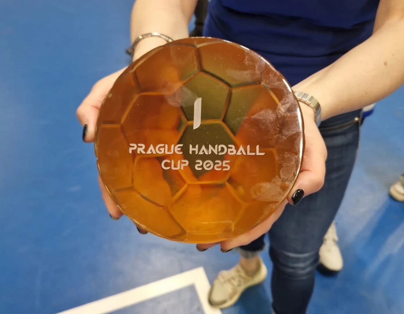 PRAHA CUP: STARŠÍ DORASTENCI TREBIŠOVA AJ PRÍPRAVKÁRKY ŠURIAN VYHRALI. VO FINÁLE ŠALIANKY, DAC AJ BYTČA 