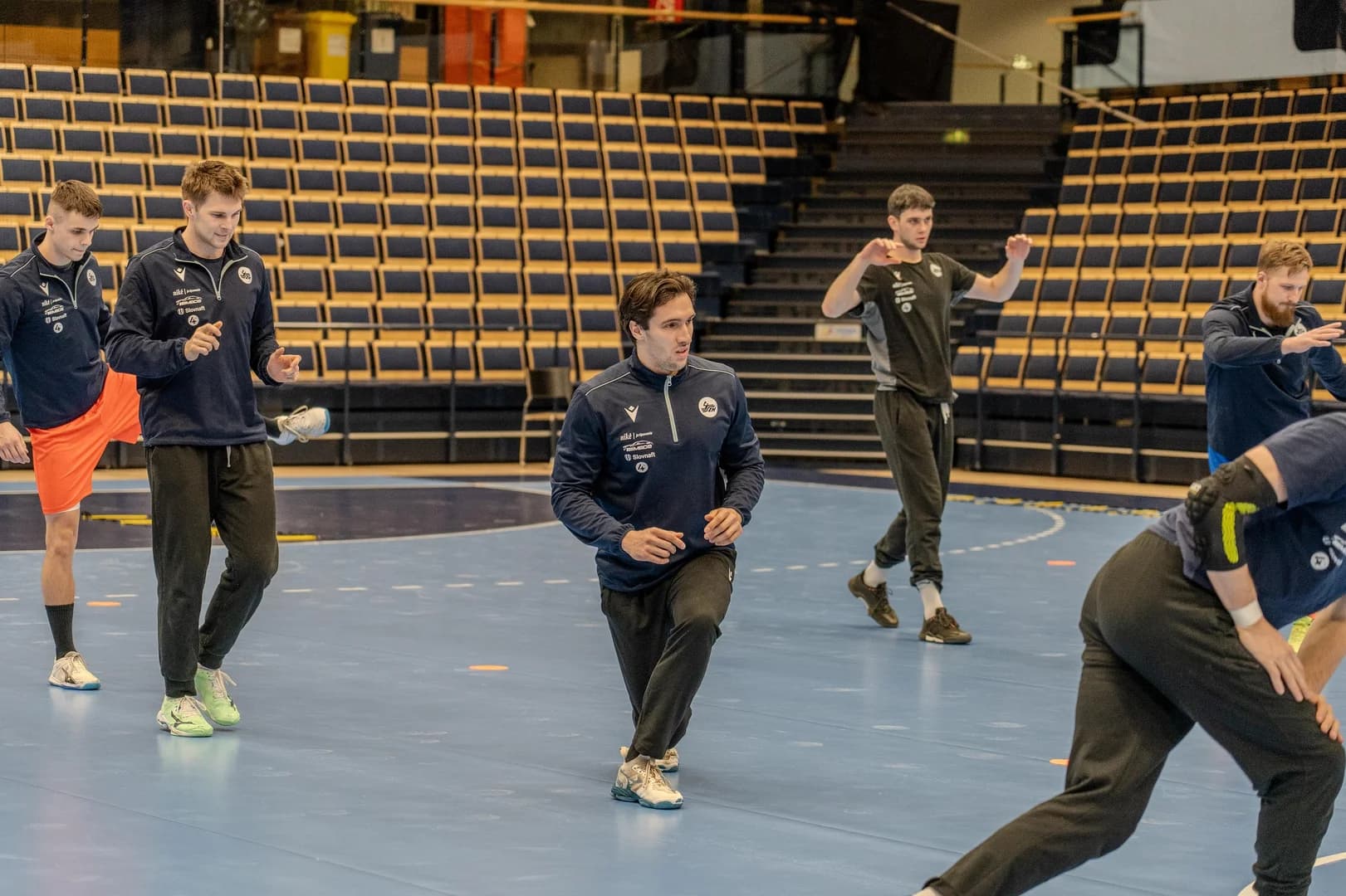 SLOVÁCI ABSOLVOVALI PRVÝ TRÉNING VO VANTAA. DO FÍNSKA ODLETELI BEZ JURAJA BRIATKU 