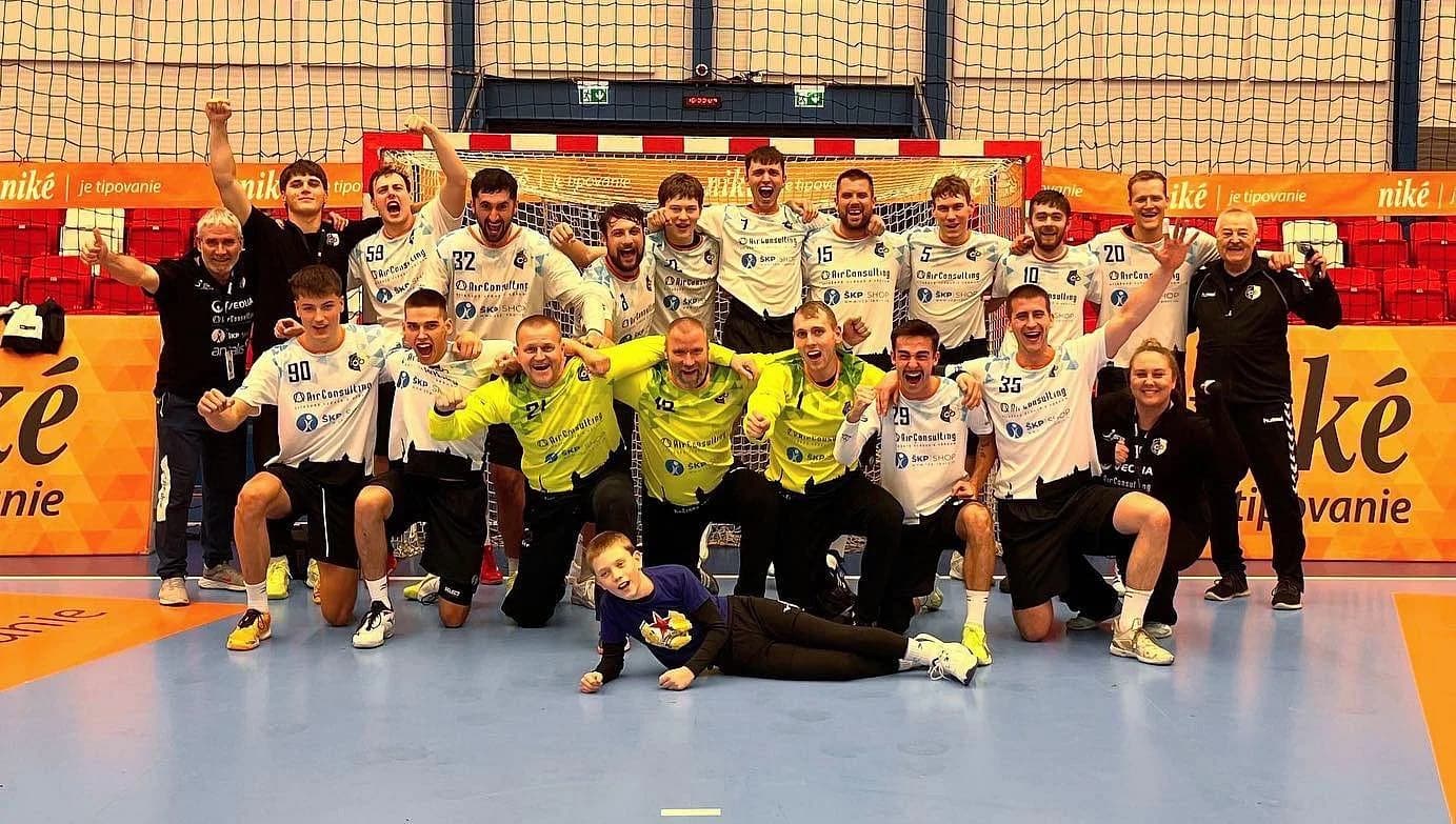 NHE 10. KOLO: NAJLEPŠÍ VÝKON ŠKP BRATISLAVA V TEJTO SEZÓNE, VÍŤAZSTVÁ FAVORITOV AJ REMÍZA HLOHOVCA S BOJNICAMI 