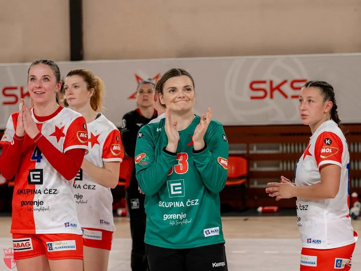 MOL liga: Prvé víťazstvá Slavie a Poruby, Zora našla premožiteľa