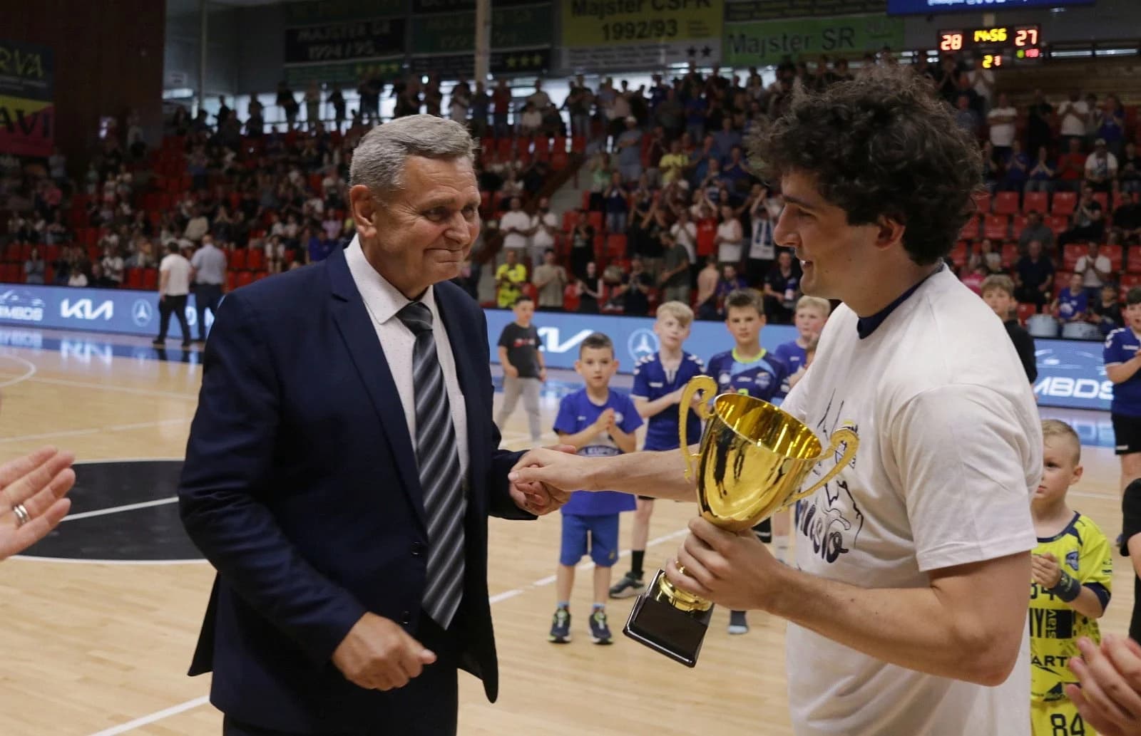 TOMÁŠ SMETÁNKA ZAPLATIL ZA BRONZ PRIVYSOKÚ DAŇ, MOŽNO NESTIHNE ZAČIATOK NOVEJ SEZÓNY