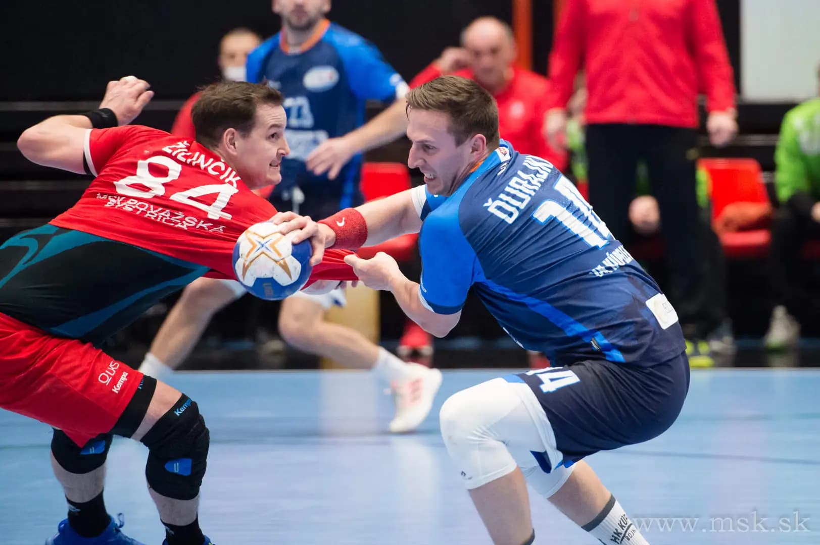 SP mužov: Pohodlný postup P. Bystrice, HK Košice do semifinále bez boja