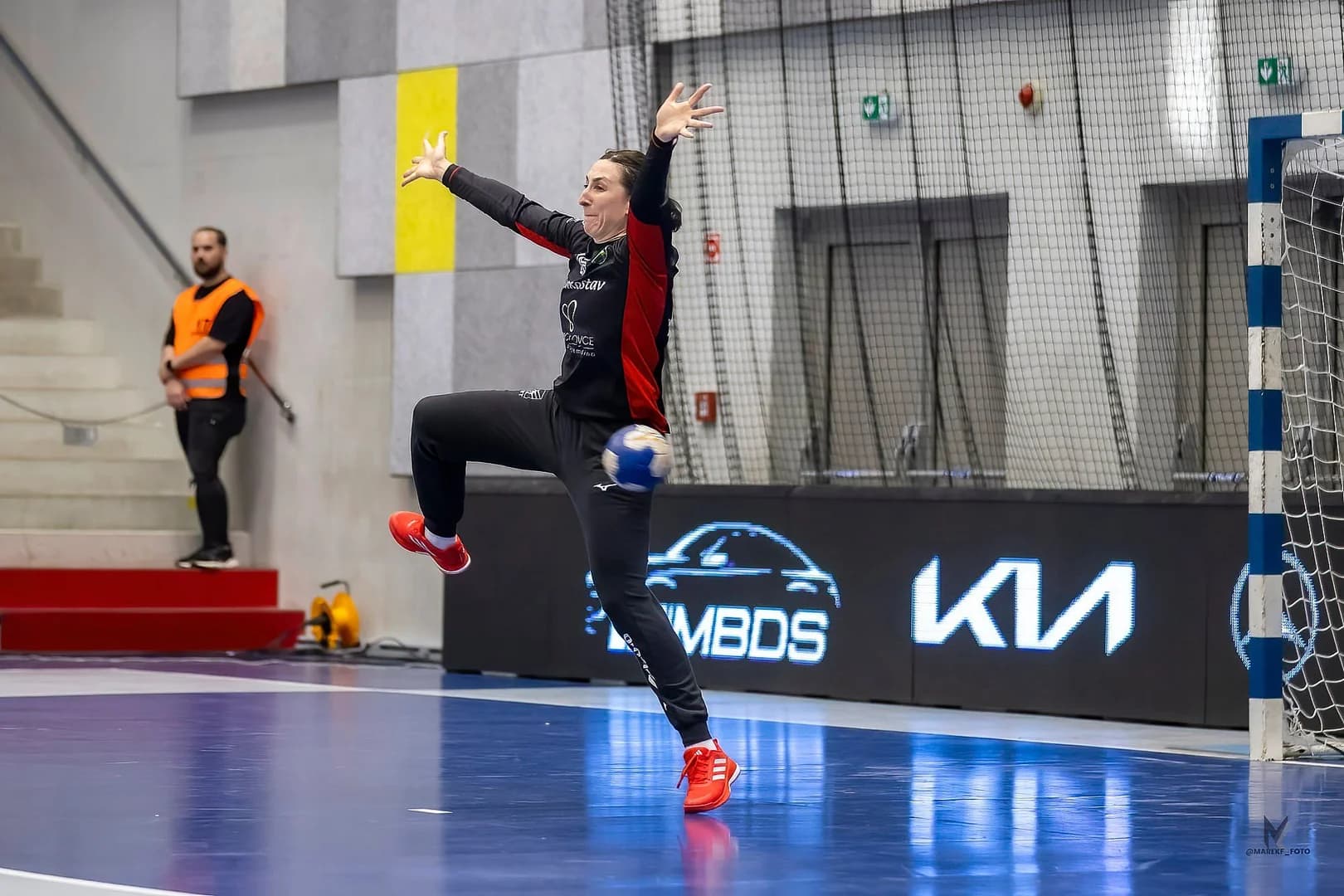 MOL LIGA: MICHALOVCE VYHRALI NAD ZLÍNOM, NA PALUBOVKU SA PO NECELOM ROKU VRÁTILA KRÍDELNÍČKA MARTINA POPOVCOVÁ 