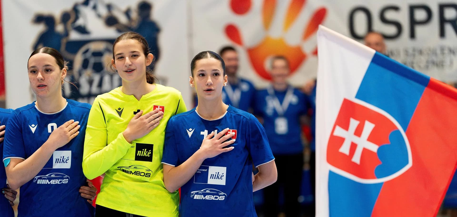 TURNAJ OLYMPIJSKÝCH NÁDEJÍ: SLOVENKY NA ZÁVER REMIZOVALI S ČEŠKAMI A OBSADILI DRUHÉ MIESTO