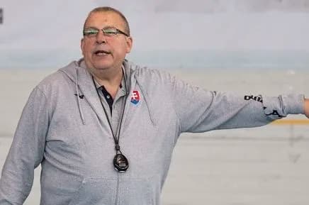 Tréner Packa skončil na lavičke hádzanárok Slovenska