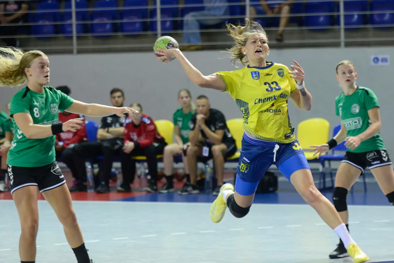 Iuventa víťazne aj v odvete a poľahky do 2. kola Pohára EHF žien
