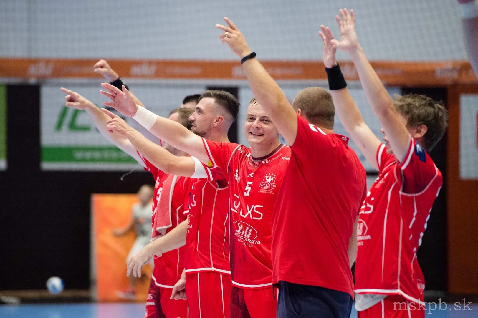 NHE: V šlágri tesný triumf vicemajstra nad majstrom, prvá prehra Bojníc