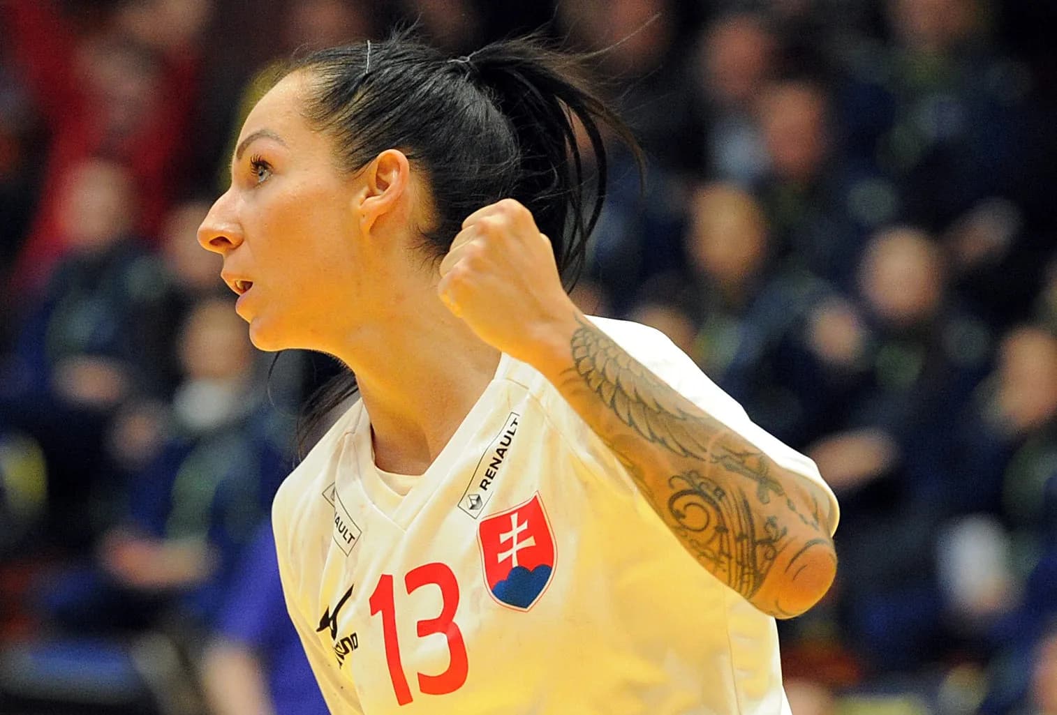 Tesný triumf nad Izraelom a istota postupu do play-off