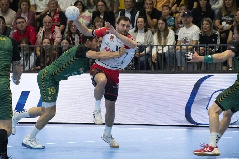 Slováci excelovali v drese Navy, Kukučkovci víťazne v prvom finále vo Švajčiarsku