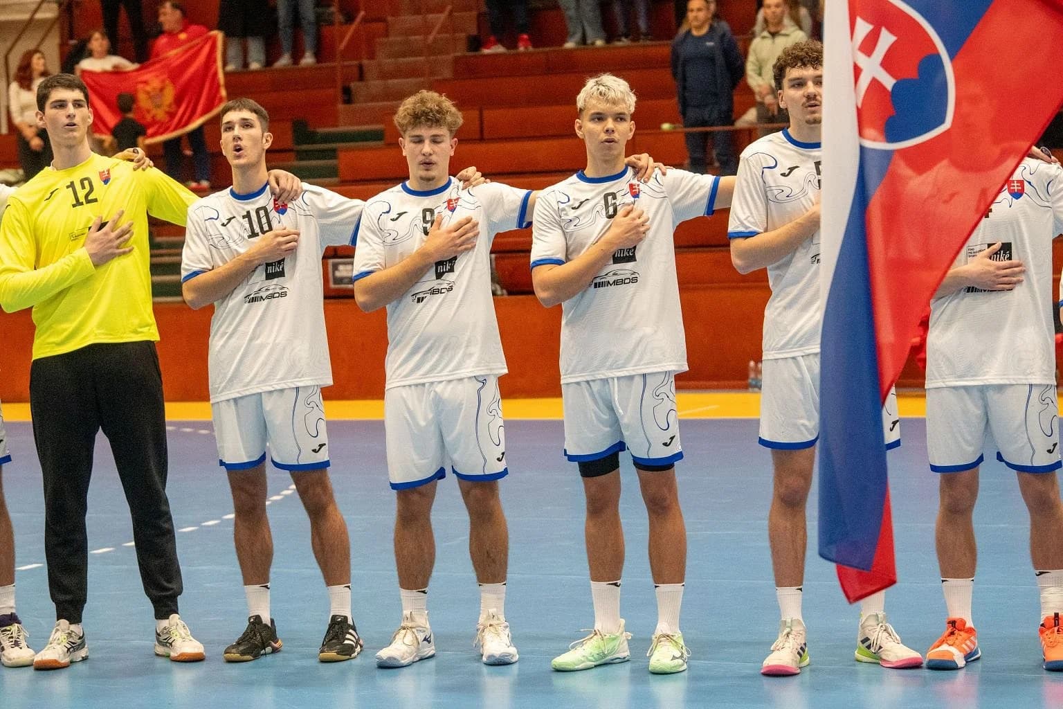 REPRE KADETI: PRÍPRAVA NA MAJSTROVSTVÁ EURÓPY POKRAČUJE AJ S MEDZIŠTÁNYMI ZÁPASMI V TURECKU 