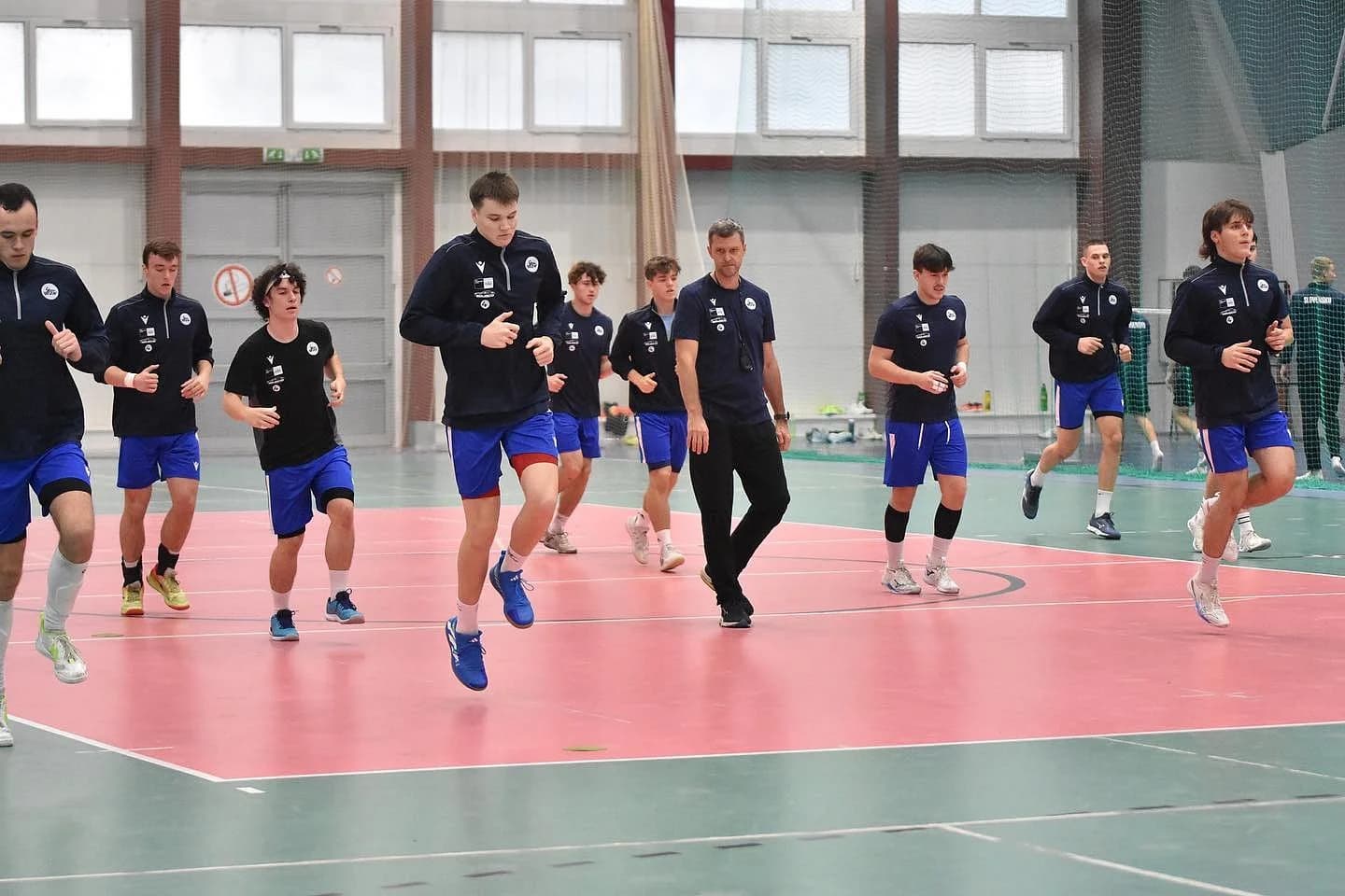 Repre: Juniori do Rumunska, predkadetky do Poľska