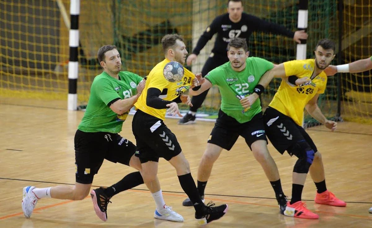 Slovenky sa činili, Szarková so 7 a Vančová so 6 gólmi pri výhrach svojich tímov