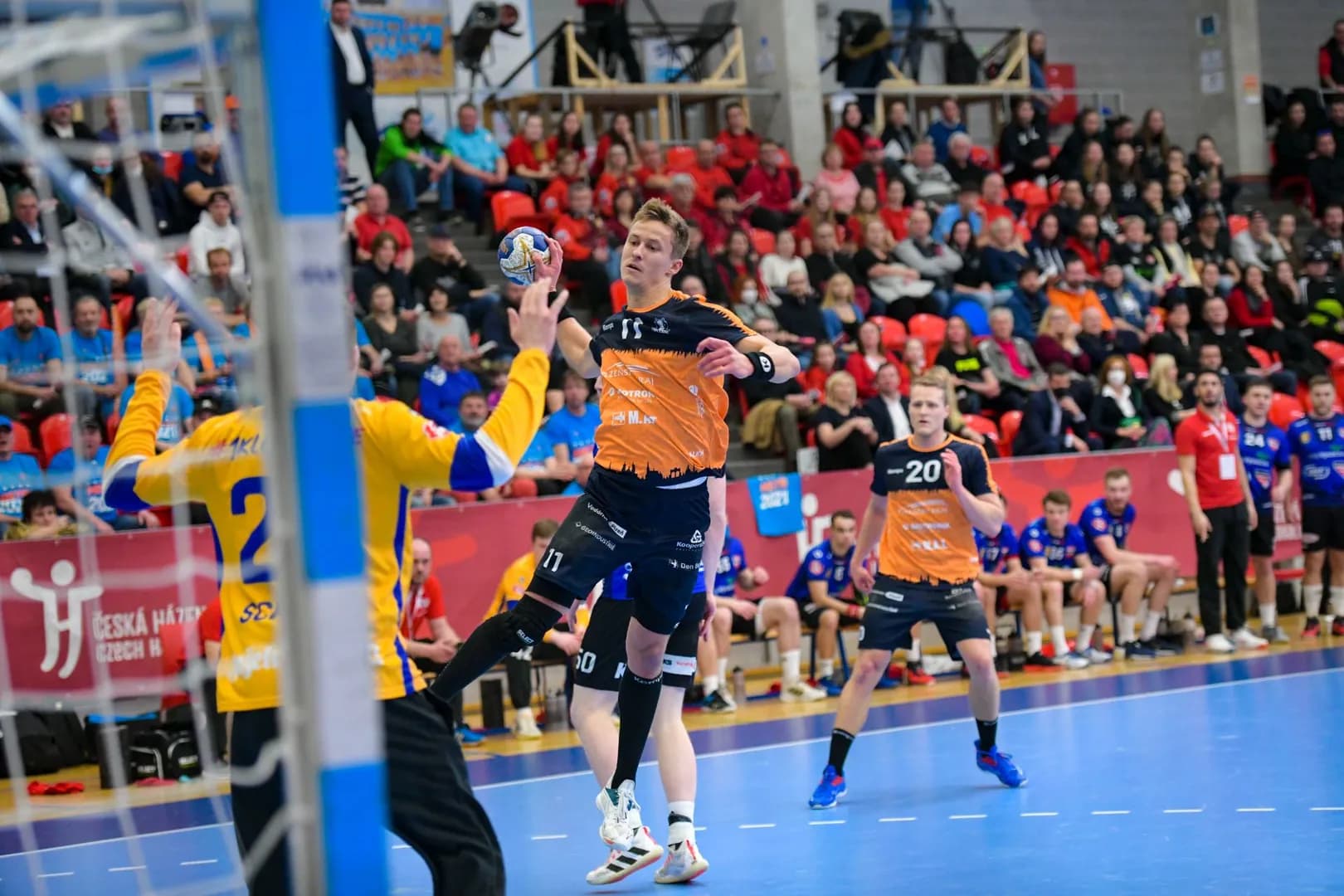 Korbel s Plzňou víťazom Českého pohára, AEK Atény s J. Briatkom v EL víťazne proti lídrovi skupiny