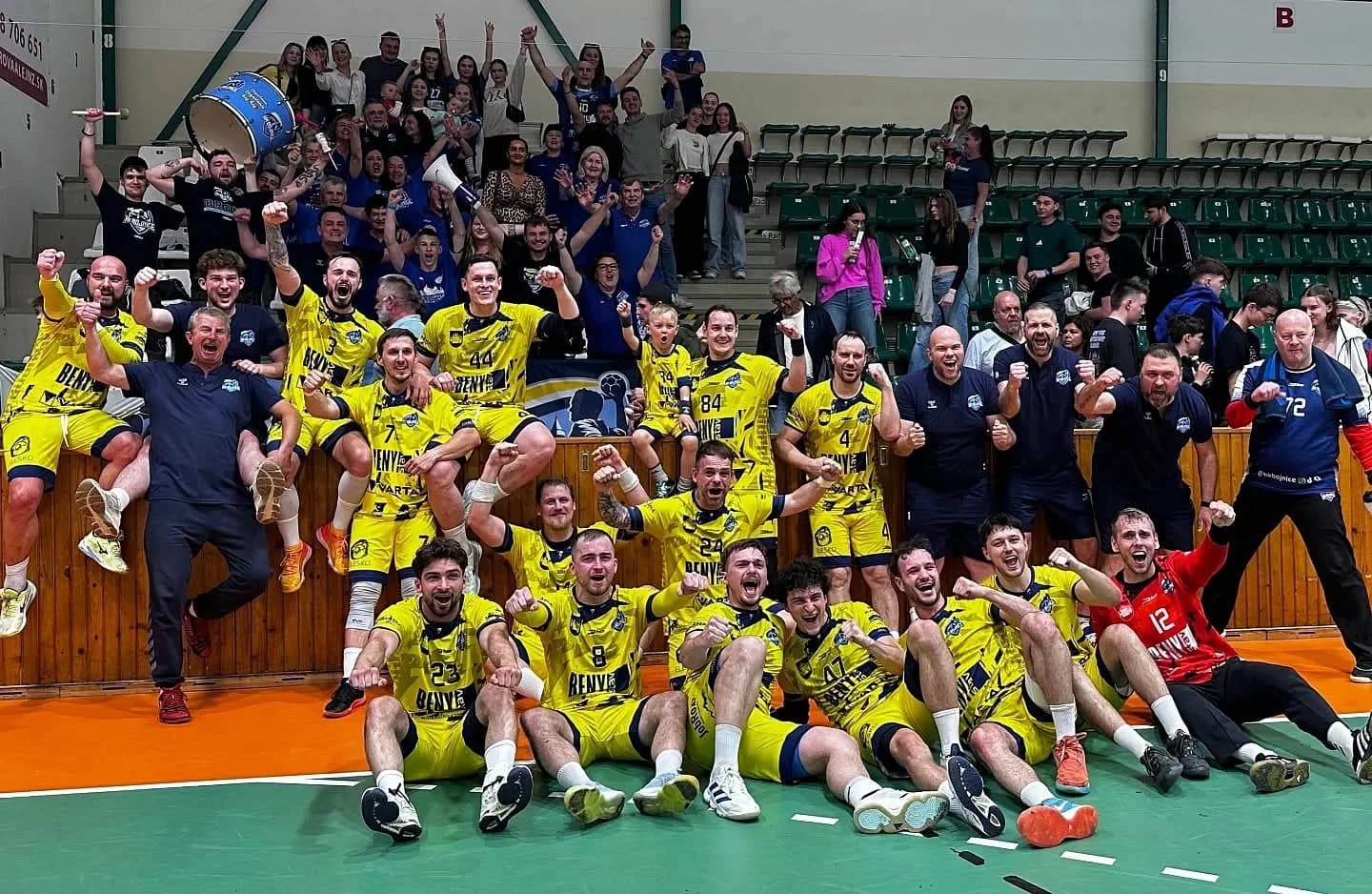 JEDEN Z NAJHORŠÍCH VÝKONOV CELEJ SEZÓNY, NOVÉ ZÁMKY TO DOMA NEVZLÁDLI. BOJNICE VYROVNALI SÉRIU O BRONZ A ROZHODNE SA V SOBOTU V PRIEVIZI 