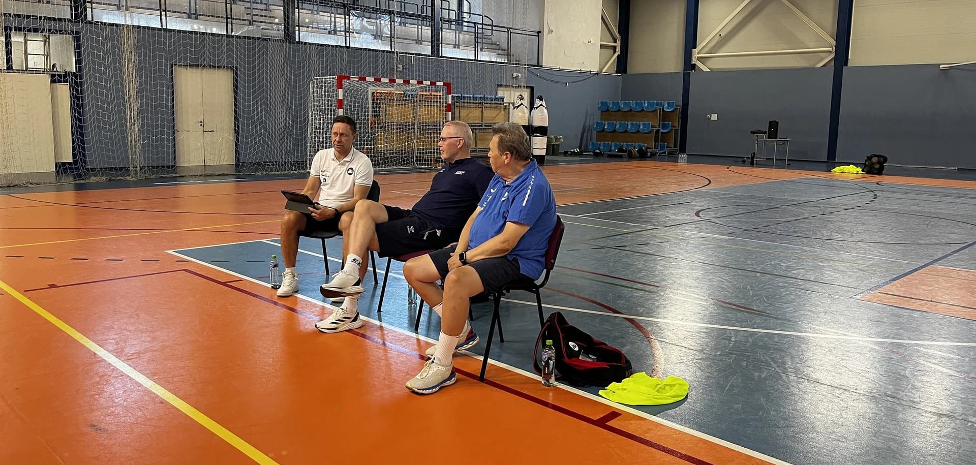 AXEL STEFÁNSSON VYSVETLIL SYSTÉM FUNGOVANIA HÁDZANEJ V NÓRSKU A VERÍ, ŽE SEMINÁR BOL PRE NAŠICH TRÉNEROV PRÍNOSOM DO ĎALŠEJ PRÁCE  