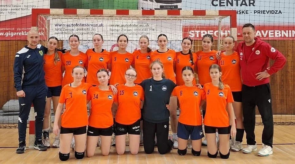 MLÁDEŽ: TURNAJ 4 REGIÓNOV DIEVČAT