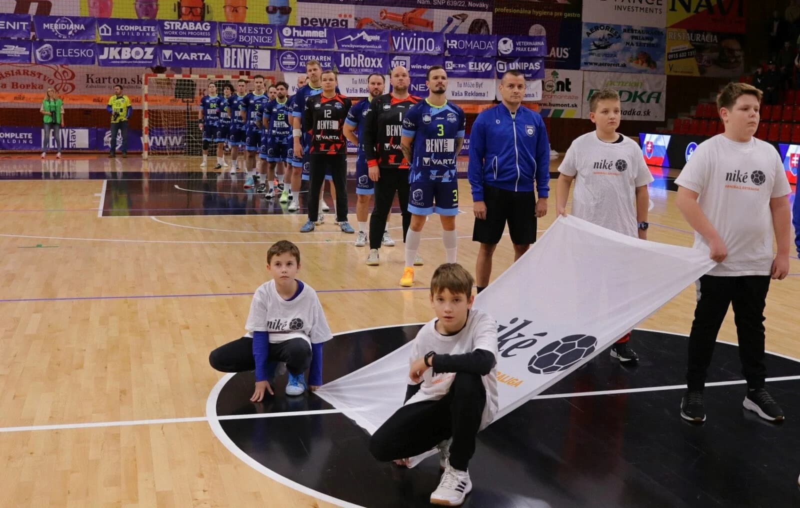 16.KOLO NHE: SPRAVODLIVÁ REMÍZA BOJNÍC S KOŠICAMI AJ VÍŤAZSTVO MODRANOV