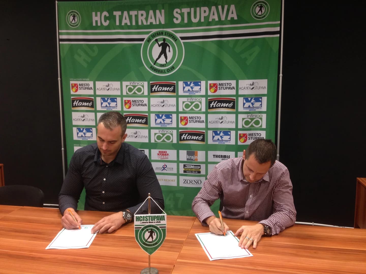 HC Tatran Stupava uzavrel vzájomnú dohodu o spolupráci s českým klubom SK Kuřim