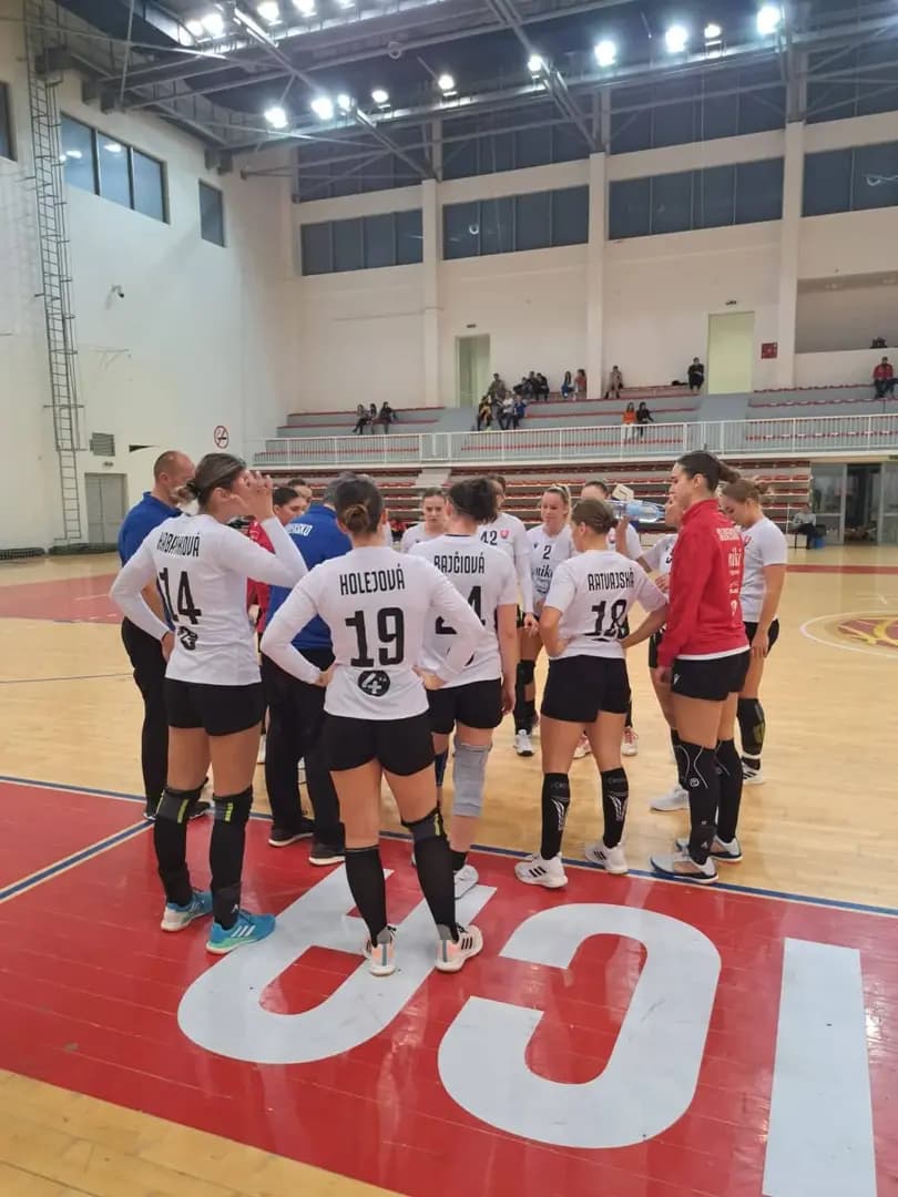 Repre ženy: Poučenie z Čiernej Hory, Slovenky sa v Šali tešia na atmosféru