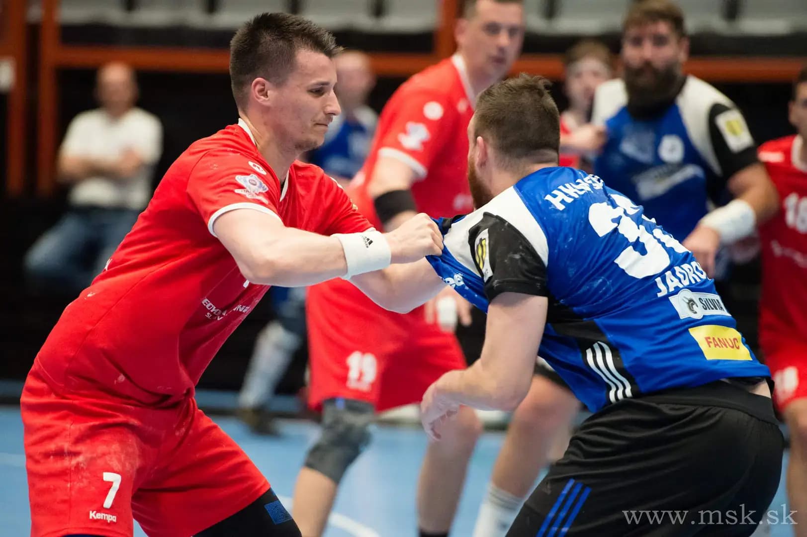 Prešov môže v sobotu spečatiť postup do finále, na Považí súboj o postupový mečbal