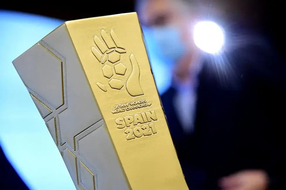 Svetový šampionát žien prvýkrát v Španielsku a po 26 rokoch druhýkrát so Slovenkami