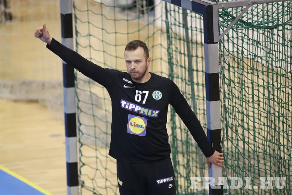 Deväťgólové vizitky Ivanicju a Holešovej v nových kluboch, presný zásah brankára Žernoviča a 16 gólov Kováčecha