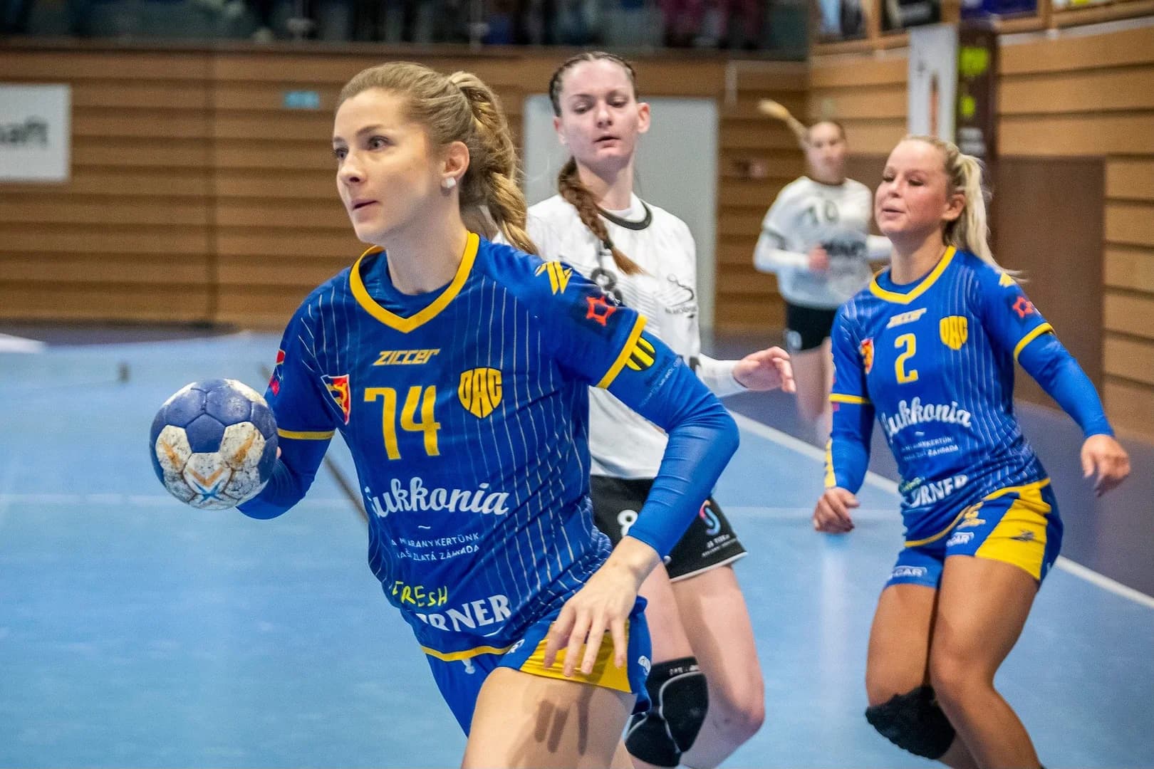 MOL LIGA: V 15. KOLE VÍŤAZSTVÁ VŠETKÝCH TROCH SLOVENSKÝCH DRUŽSTIEV 