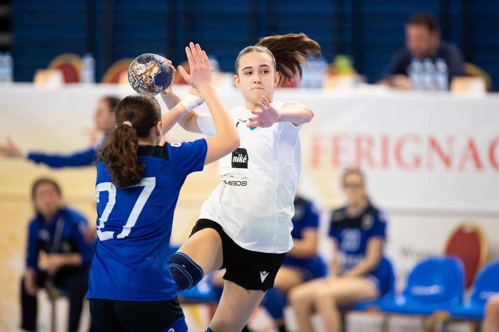 Repre predkadetky: Tretia výhra, Kosovčanky bez šance