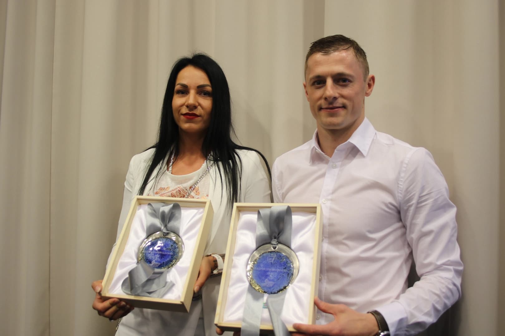 Ľ. Ďuriš po troch rokoch opäť najlepší v SR, premiéra M. Holešovej
