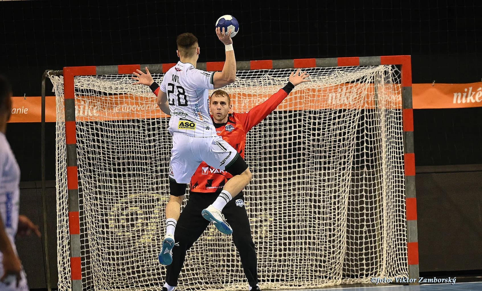 NHE: V ŠLÁGRI 8. KOLA VÍŤAZSTVO PRE PREŠOVČANOV, HRDINOM BRANKÁR MITOŠINKA
