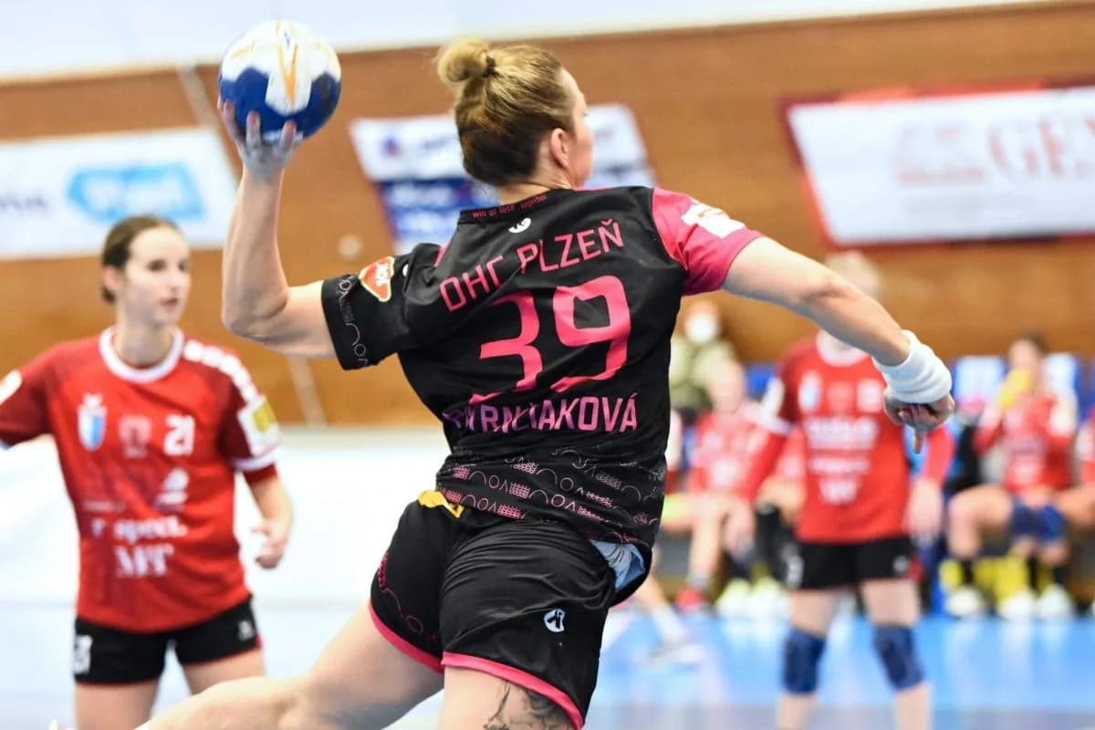Tesná prehra Prešovčaniek v Plzni, Patrnčiaková im nastrieľala13 gólov