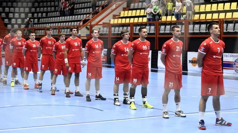 Považská Bystrica s Petrohradom vo Vyzývacom pohári raz doma a raz vonku