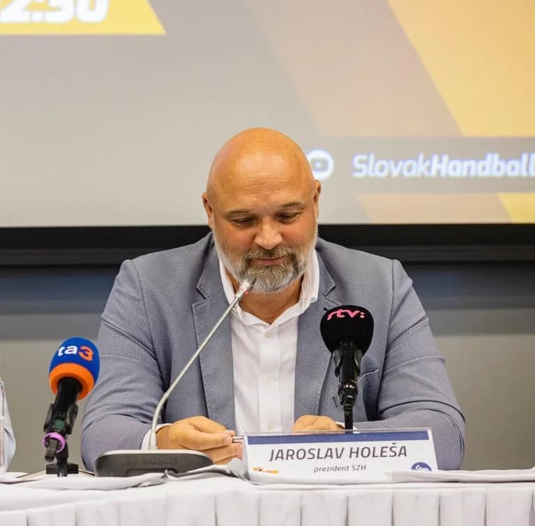 Jaroslav Holeša prvý hosť v štúdiu SZH