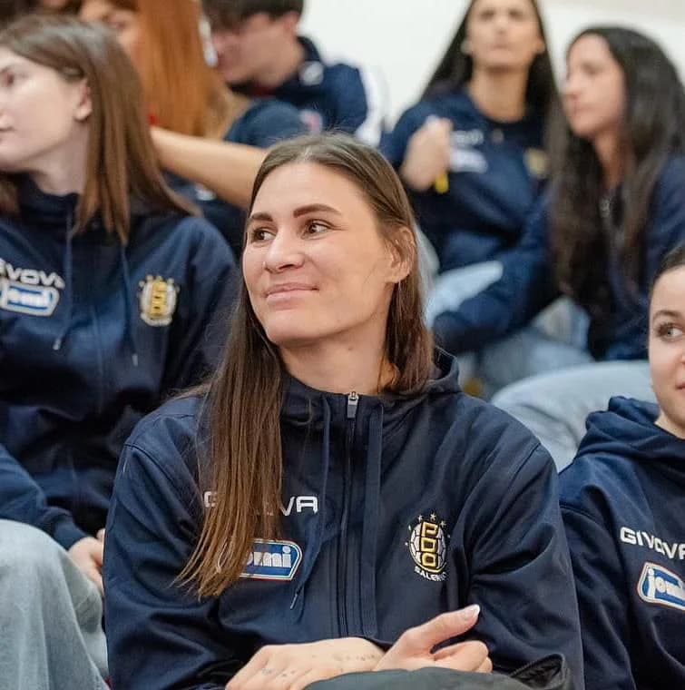 NOVÝ ROK, NOVÝ KLUB. KARIN BUJNOCHOVÁ SA Z MAĎARSKA PRESŤAHOVALA DO TALIANSKEHO SALERNA