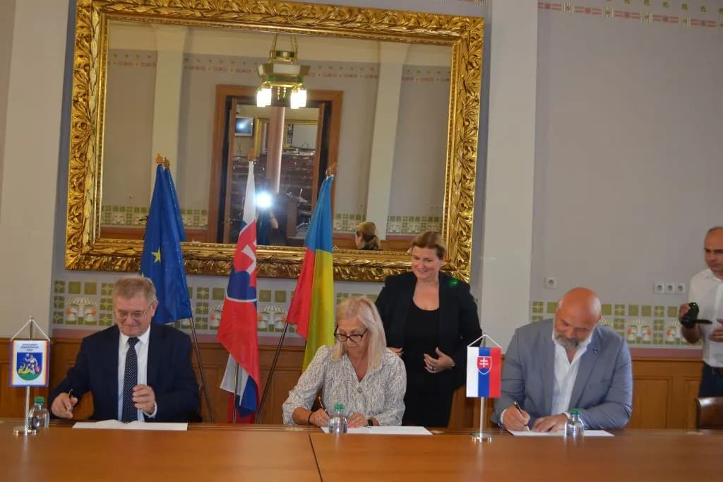 SZH, NSK a Spojená škola v Šali podpísali memorandum