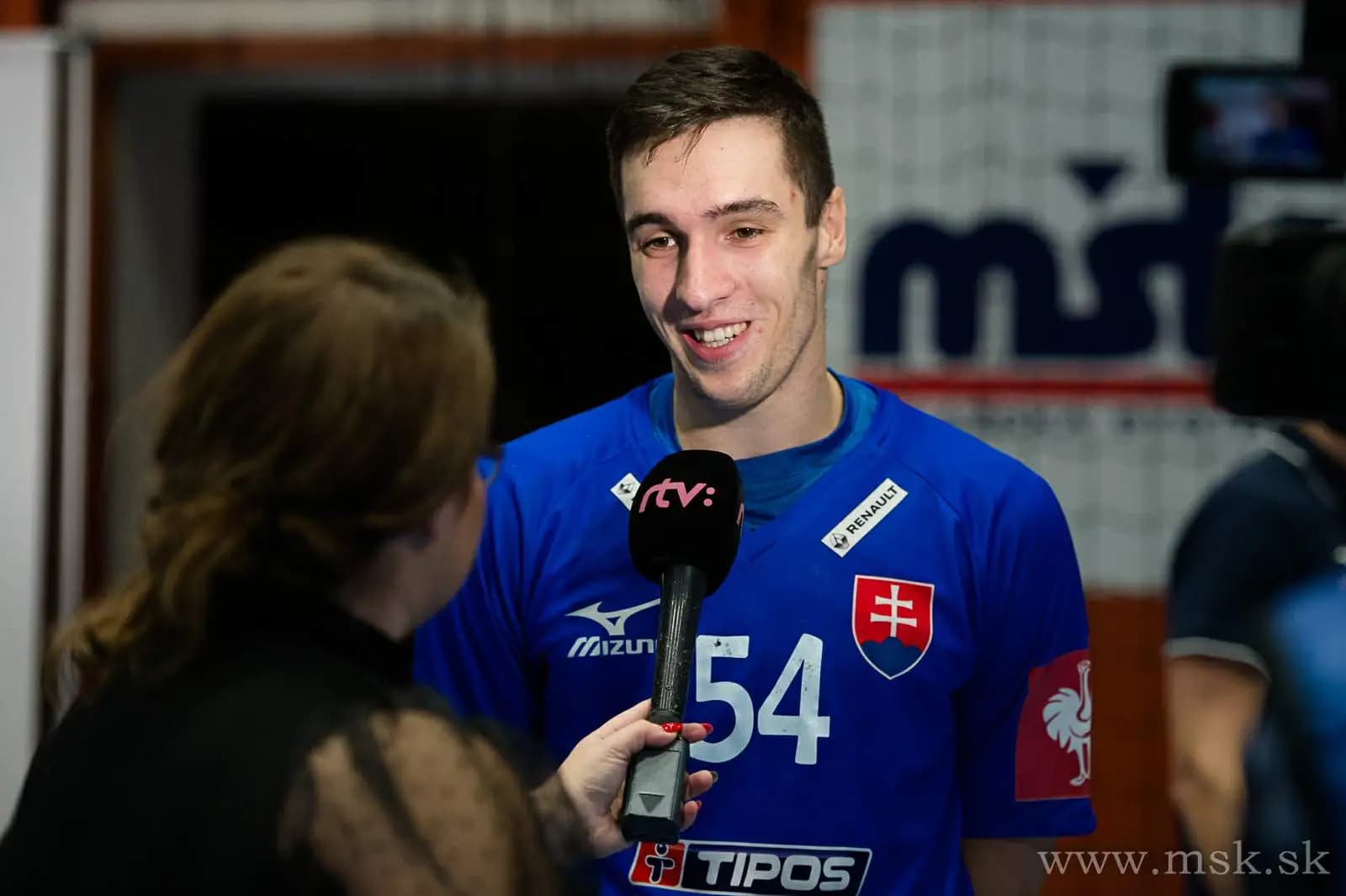 Chcel hrať za Spartak vo futbalovej Lige majstrov, teraz túži po hádzanárskych ME