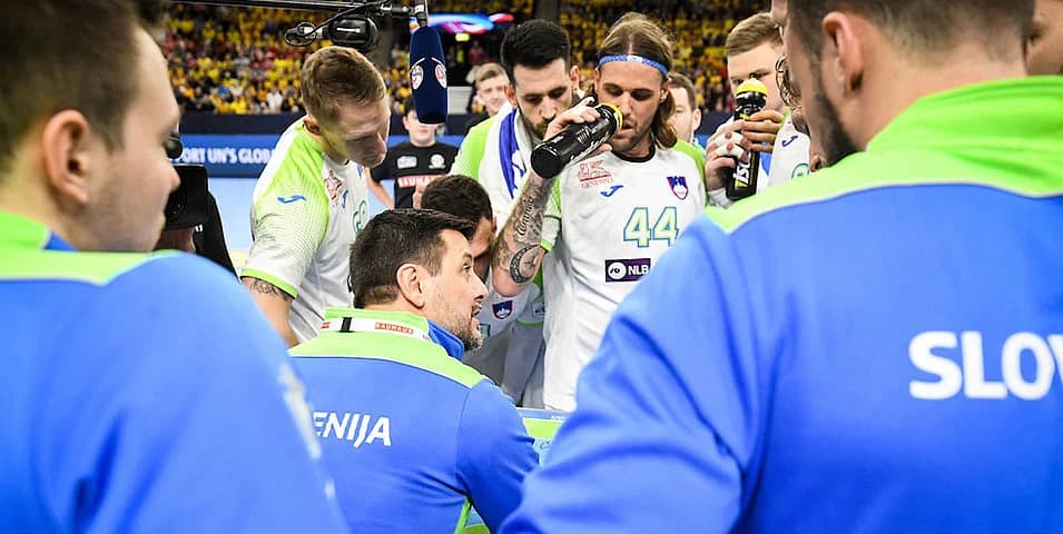 Hlavná fáza nielen bez Francúzov, ale aj úradujúcich majstrov sveta Dánov
