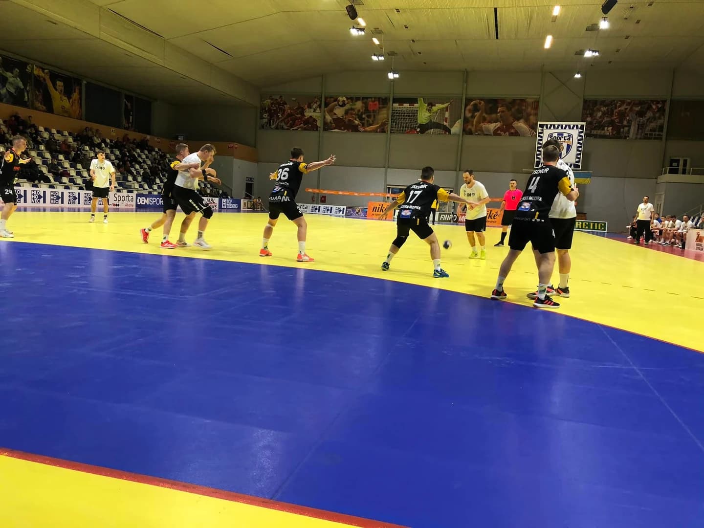 NHE: Modra sa výhrou v Hlohovci vyhne Prešovu